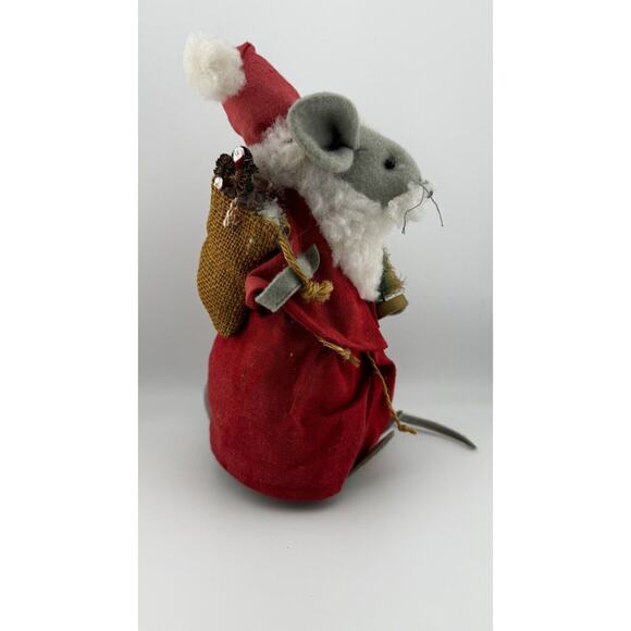 Festive Mouse in Santa Costume with Christmas Tree & Bear Decor - Picture 6 of 8